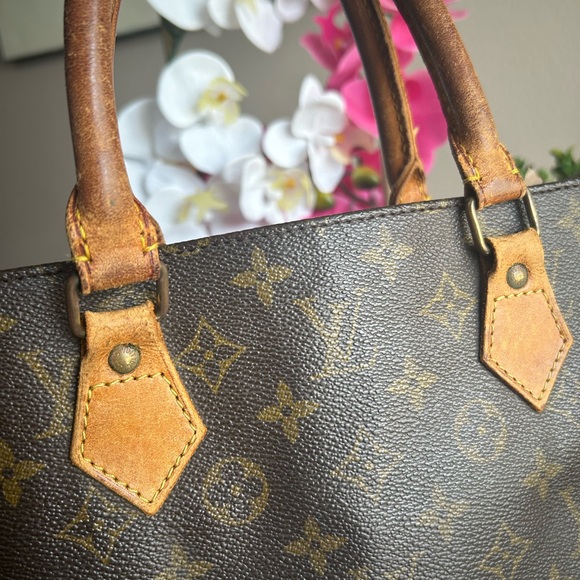 Louis Vuitton Monogram Sac Plat authentic bag ‘Rehab’ - Picture 6 of 17